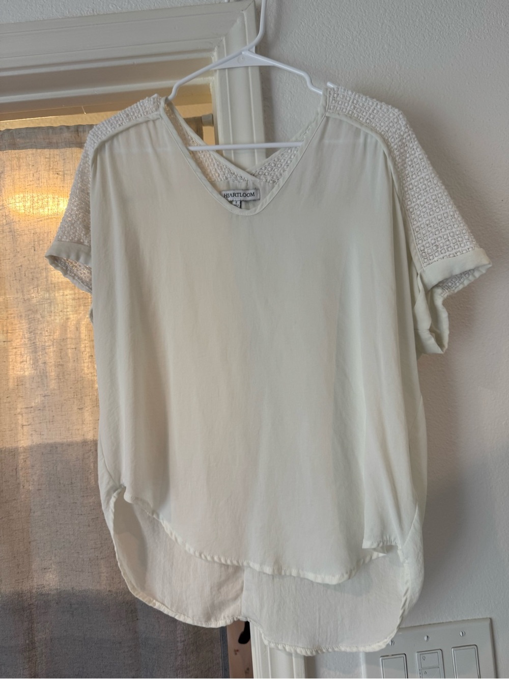 Heartloom White Crochet-Sleeve V-Neck Top